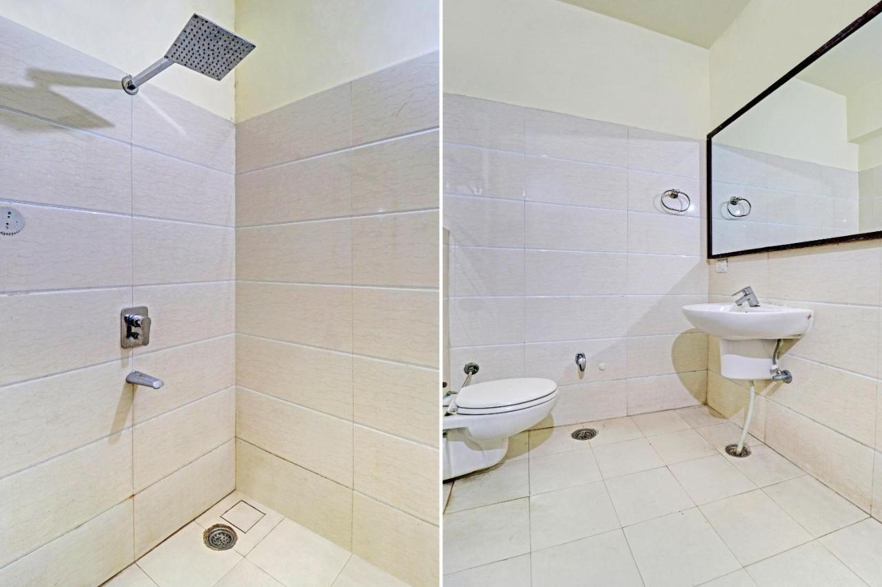 Oyo 74073 Hotel Abhishek Лудяна Екстериор снимка