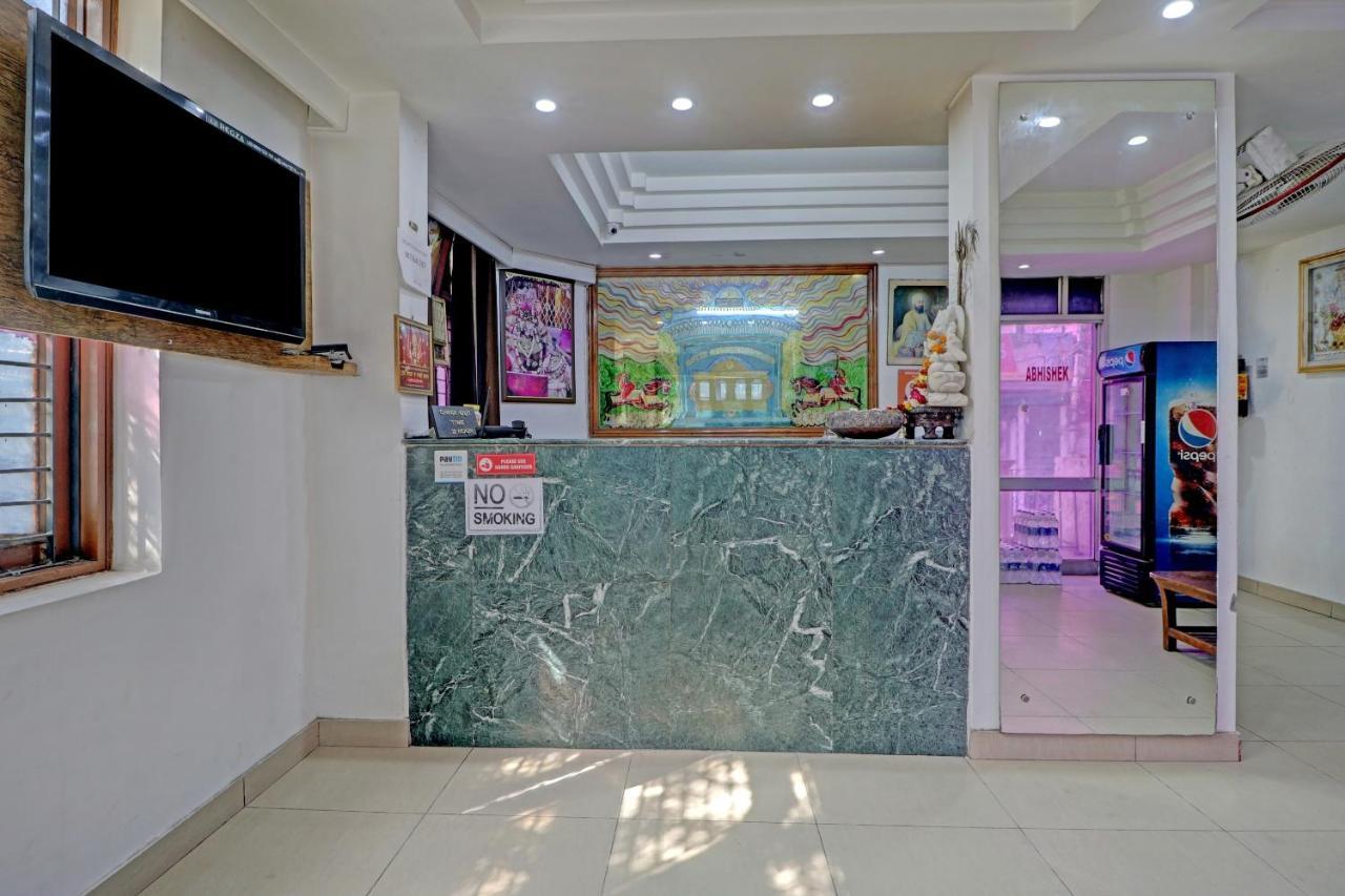 Oyo 74073 Hotel Abhishek Лудяна Екстериор снимка